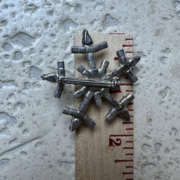 VTG Brooch Pin 1.75" Starburst Snowflake Aurora Borealis Rhinestone Silver Tone - Picture 5 of 5